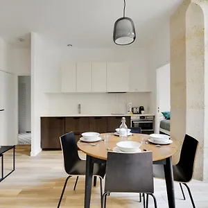 Chic -2br-6p- Oberkampf-republique Apartment
