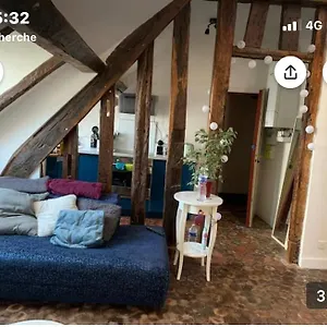 Cosy Quartier Latin Rue Mouffetard Apartment