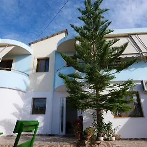 Kiri S.apartaments Apartment Sarande