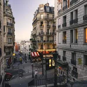 La Madeleine Private Studio Apartment