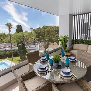  Appartement Luxury Brand New 2-bedroom Apartment, 3 Min Walk To The Beach! Spanje